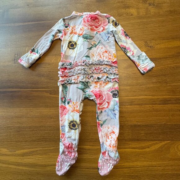 POSH PEANUT Floral Ruffled Footie Pajamas Girls 0-3 Infant Ruffle Bamboo Zippie - Picture 2 of 8